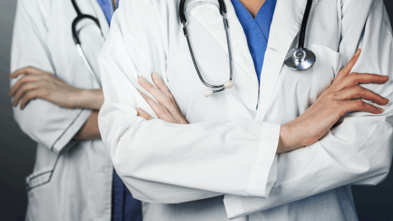 Solution de secrétaire médicale à distance - Simplify